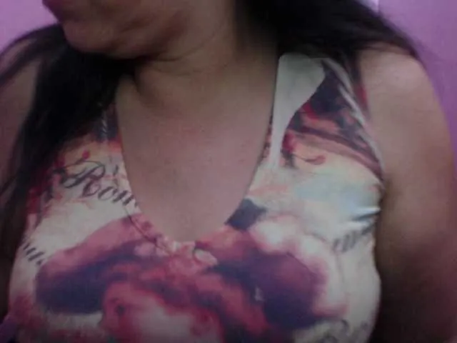 Live sex webcam photo for luzzyhot #241307619