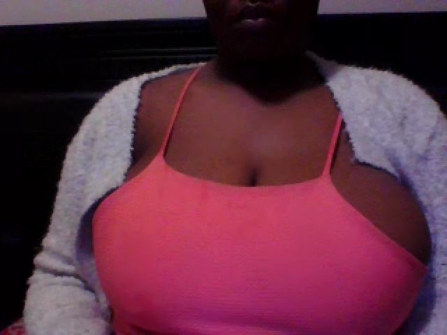 Live sex webcam photo for TheMajestibbb #258272514