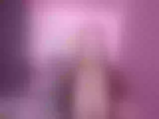 Live sex webcam photo for PtiMermaid #258494120