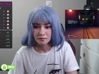 Live sex webcam photo for CreamMeow #240754695