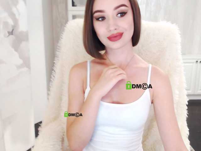 Live sex webcam photo for AnnaDaisy1 #241238842