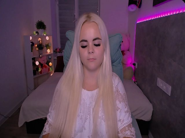 Live sex webcam photo for Jenni__fer #256468163