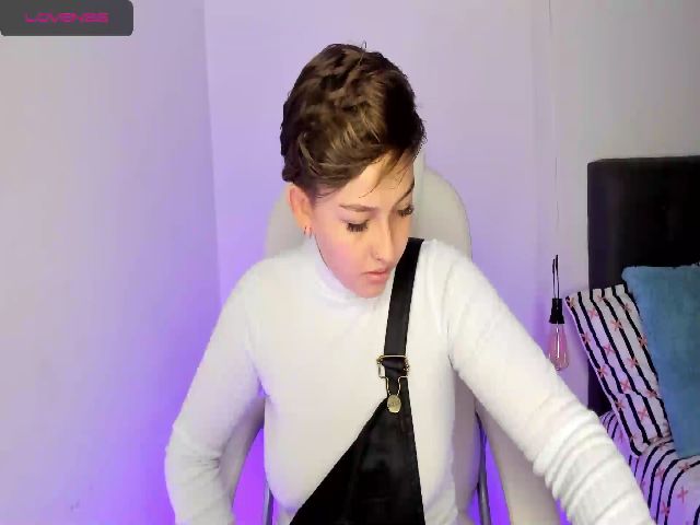 Live sex webcam photo for SalemJimenez #255524656