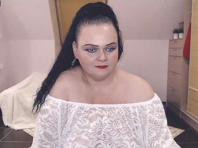 Live sex webcam photo for maure11 #252042350