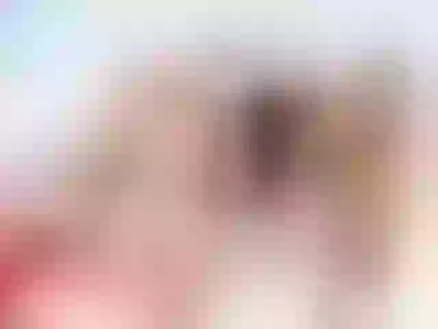 Live sex webcam photo for LouisaCreamy #261925075