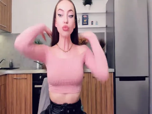 Live sex webcam photo for TheNorthQueen #255162902