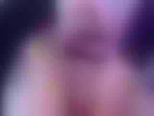 Live sex webcam photo for Sophie_pink18 #261383508