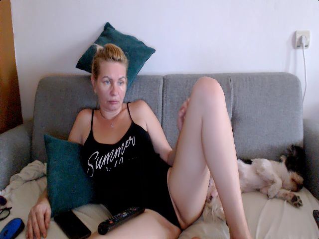 Live sex webcam photo for Stephycute #259885256