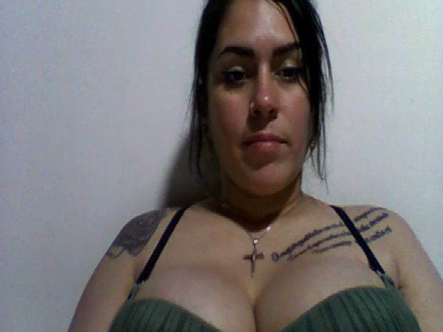 Live sex webcam photo for Chelaqueen #264376626