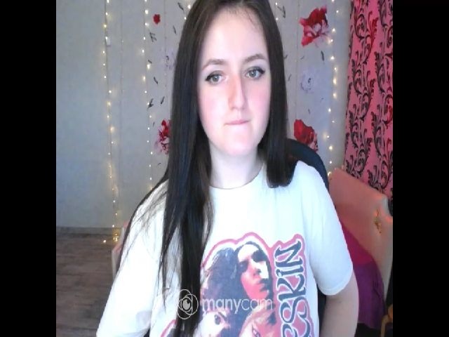 Live sex webcam photo for Pretty_N__ #265612908