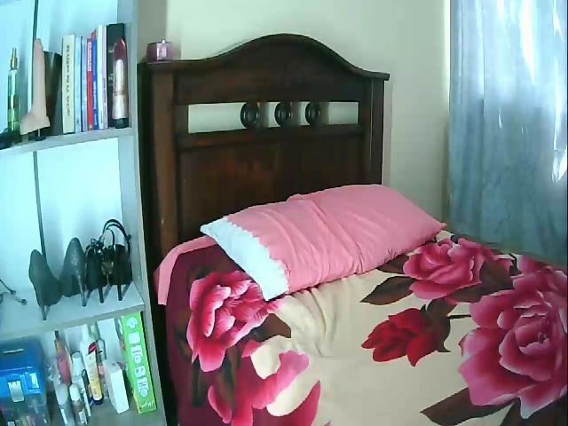 Live sex webcam photo for Wandadrake #264980725