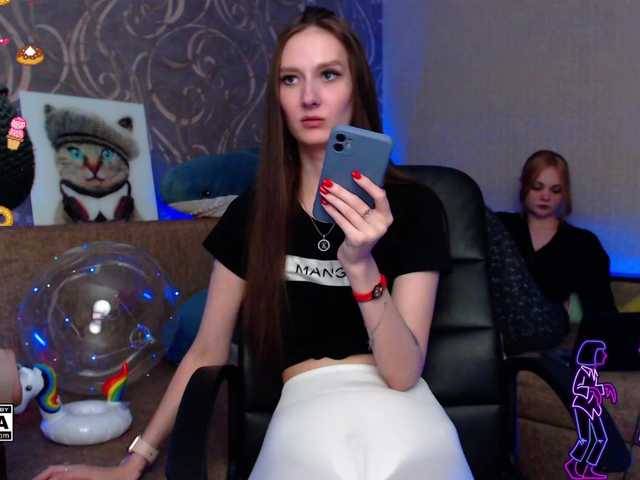 Live sex webcam photo for miraclegirls #258956328