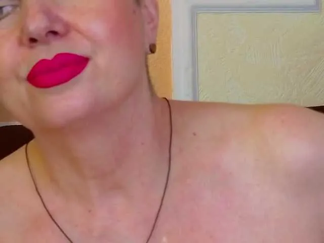 Live sex webcam photo for PoshLadyx #255006565