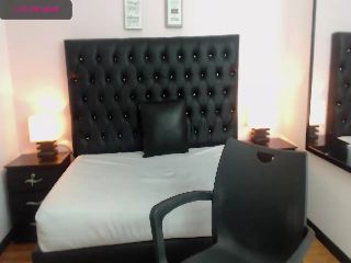 Live sex webcam photo for Shantal_19 #252061543