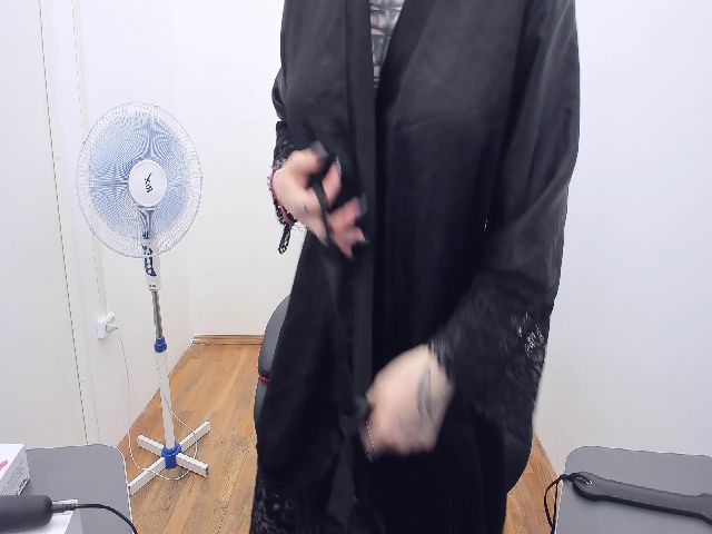 Live sex webcam photo for HelenCarter #254631430