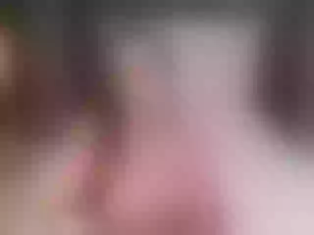 Live sex webcam photo for EllaClark #287991620