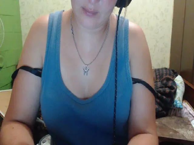Live sex webcam photo for xxx_butterfly #252633087