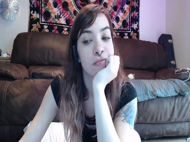 Live sex webcam photo for JaylaBliss #262392494
