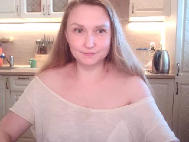 Live sex webcam photo for JaneGrey111 #257367137