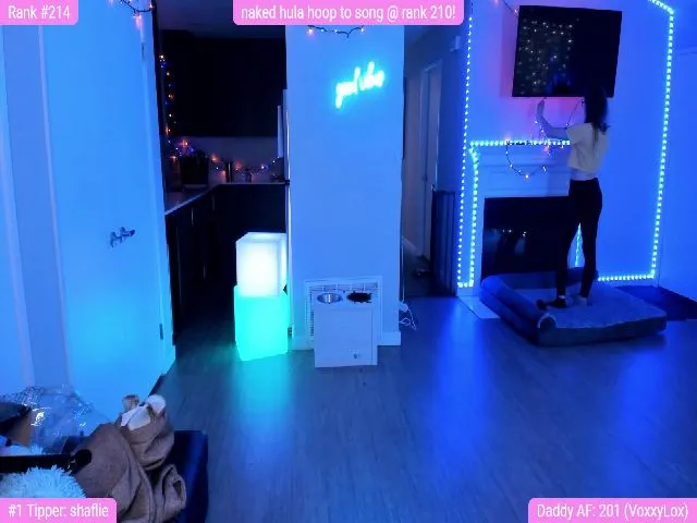 Live sex webcam photo for TheSharkQueen #259877933