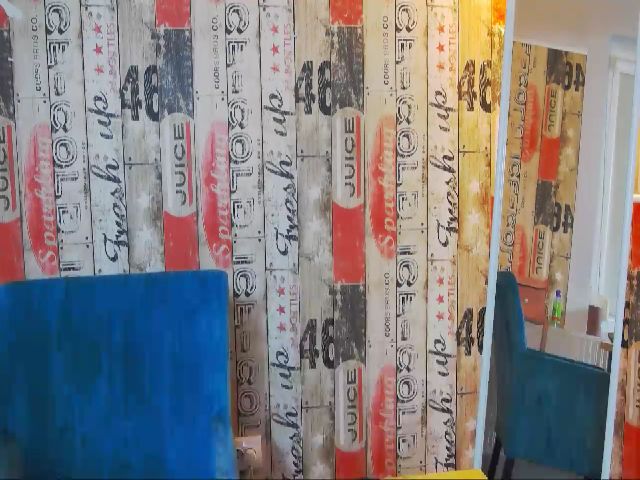 Live sex webcam photo for RubbyKalifha #259900492