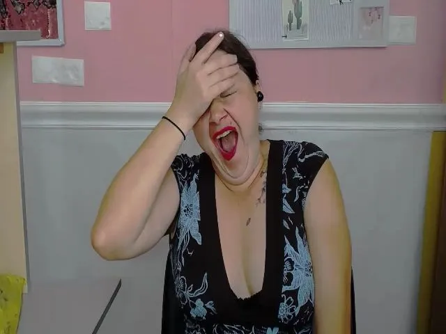 Live sex webcam photo for MonLais #265498616