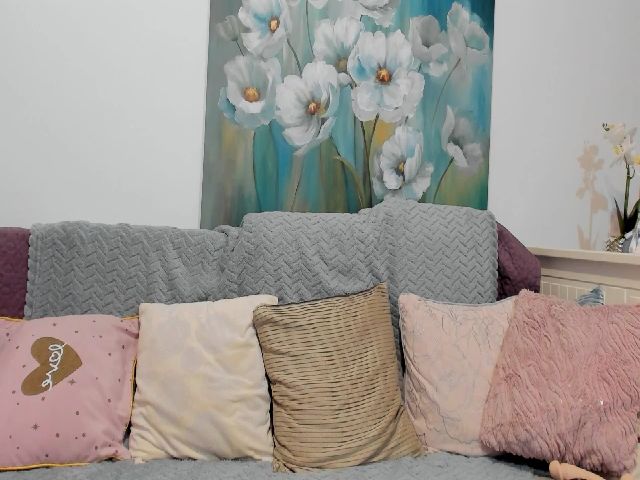 Live sex webcam photo for Miss_secret_M #259944610