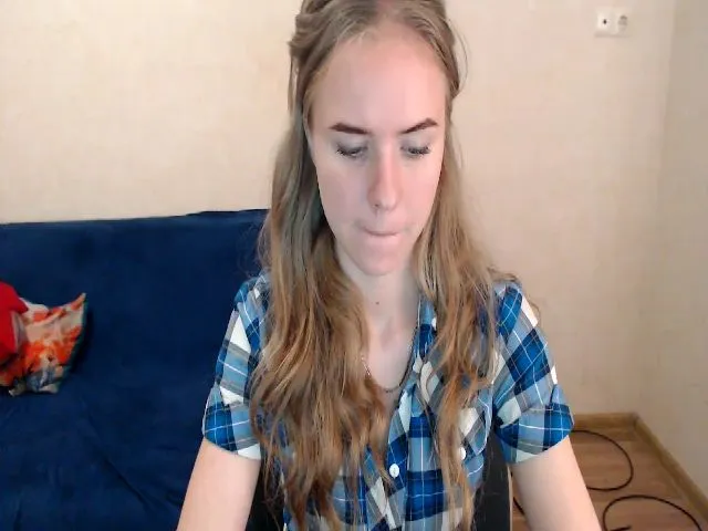 Live sex webcam photo for Limana_xo #252263084