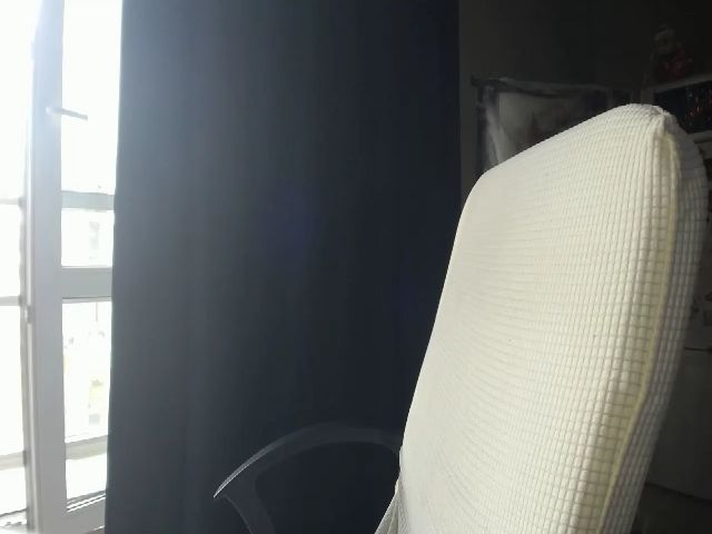 Live sex webcam photo for Angie_Wild #253480810