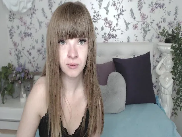 Live sex webcam photo for Ssexy_Kitty #252462826