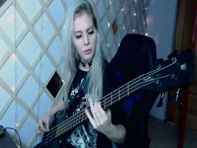 Live sex webcam photo for Exorty #252975150