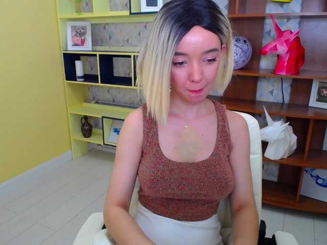 Live sex webcam photo for OutOfControl #248642859