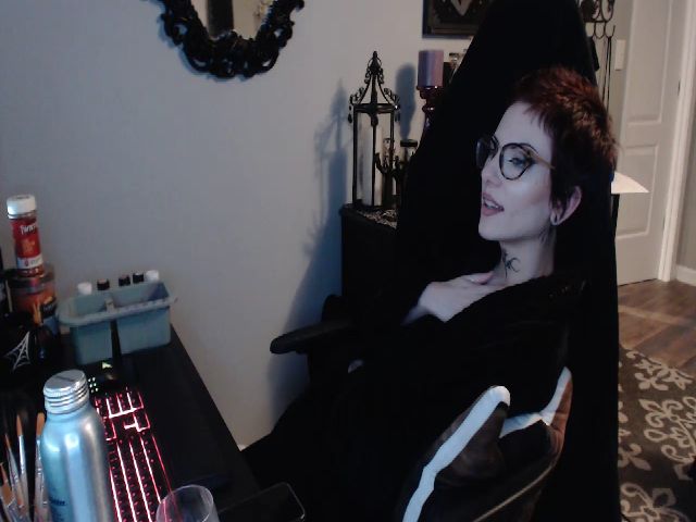 Live sex webcam photo for Painbaby #259044373