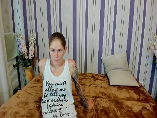 Live sex webcam photo for NyushaClark #252137210