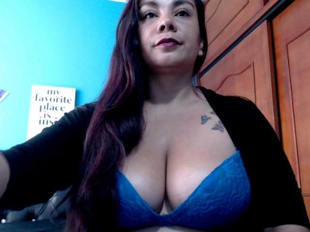 Live sex webcam photo for KattaHorny #244975329