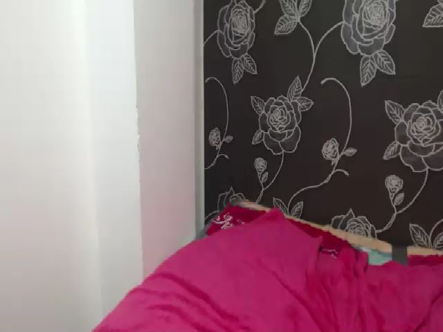 Live sex webcam photo for Saraxim #261321127