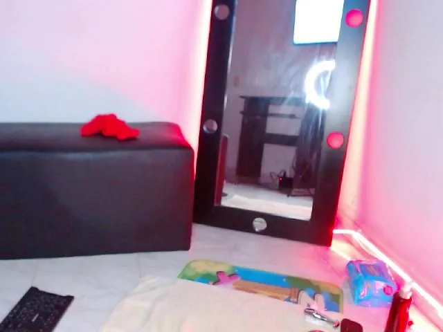 Live sex webcam photo for Venusex #256588180