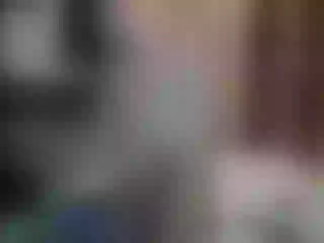 Live sex webcam photo for LouiseJenkin #255916783
