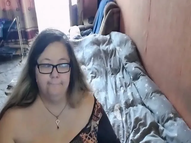 Live sex webcam photo for HotXXXGirl1 #252993508
