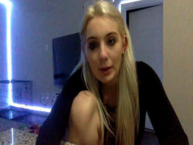 Live sex webcam photo for Sammy_gray #262560631