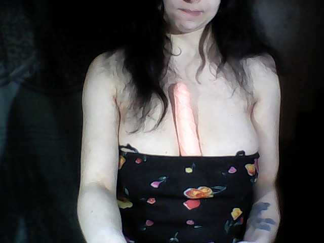 Live sex webcam photo for maria77777 #241259520