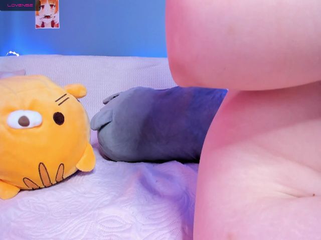 Live sex webcam photo for Milly_Saint #254079185