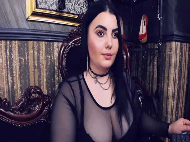 Live sex webcam photo for MelissaGlow #261351011