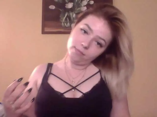 Live sex webcam photo for JosieAdventur #263821459