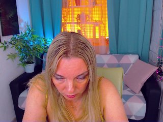 Live sex webcam photo for ReganLovely #240497552