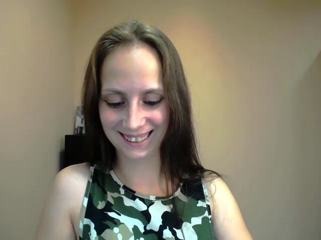 Live sex webcam photo for CuddliesNikki #253188029