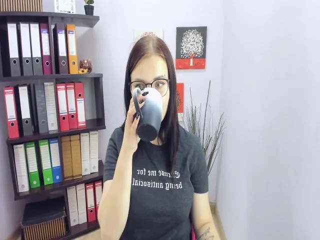 Live sex webcam photo for EvaMild #254608053