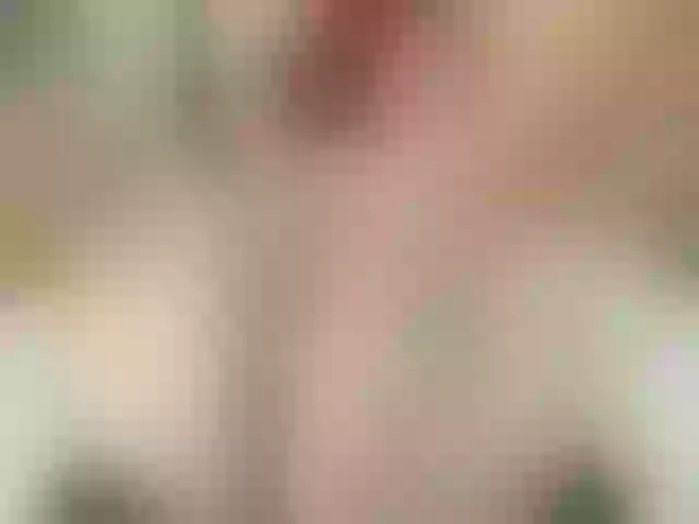 Live sex webcam photo for Mssbombom_ #261183819