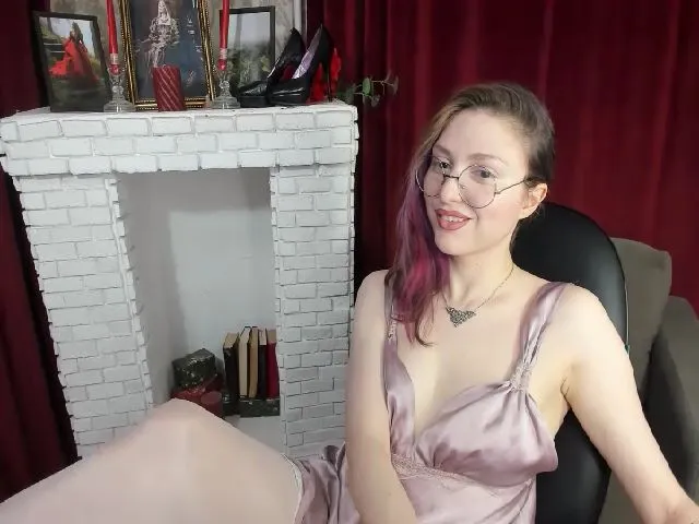 Live sex webcam photo for MadFrau #264461275