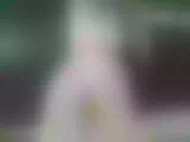 Live sex webcam photo for PureEmanuelle #254905430